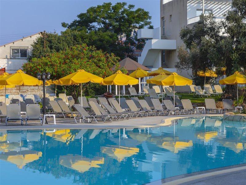 Mayfair Gardens 3* Pafos
