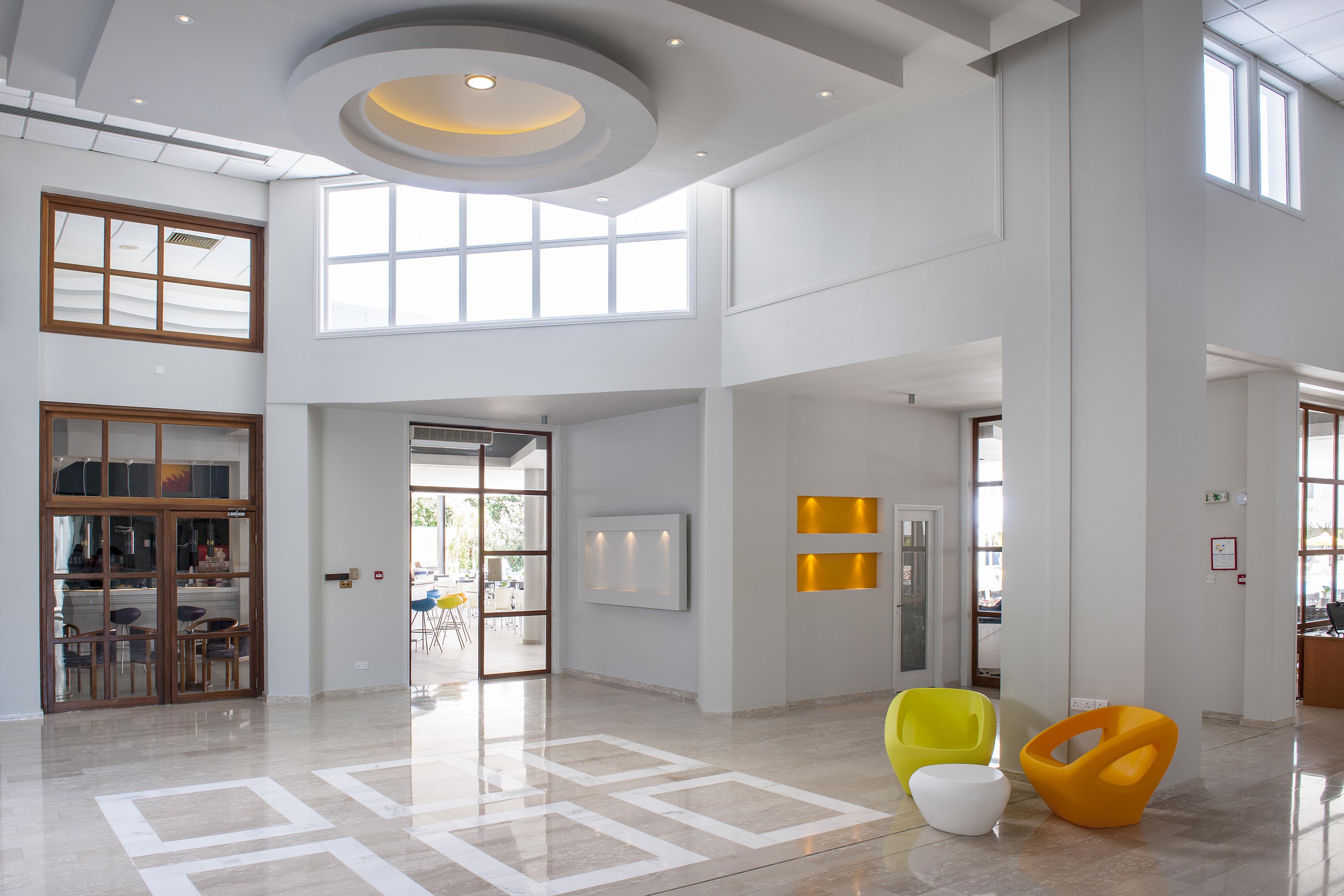 מלון Mayfair Gardens Paphos